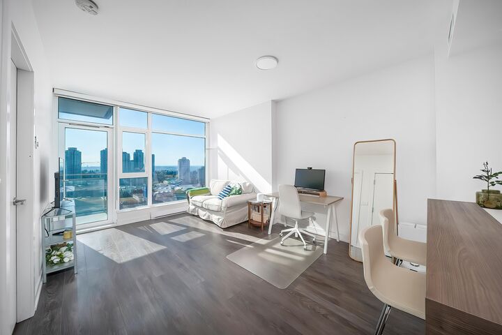 Property Photo:  4688 Kingsway Street 2508  BC V5H 0E9 