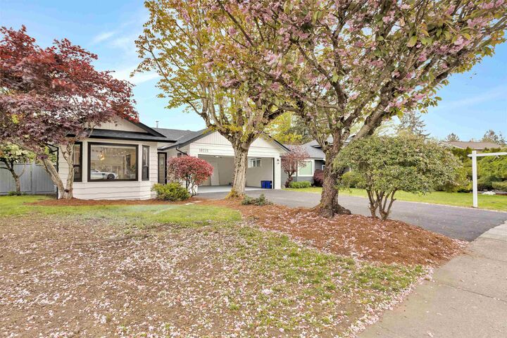Property Photo:  19725 50A Avenue  BC V3A 7L1 