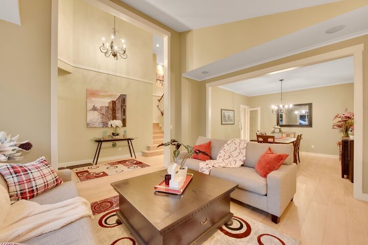 Property Photo: 5268 Glen Abbey Place BC V4M 4H1