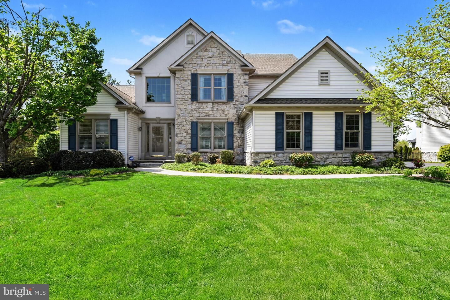 Property Photo:  1103 Wansford Road  PA 17050 