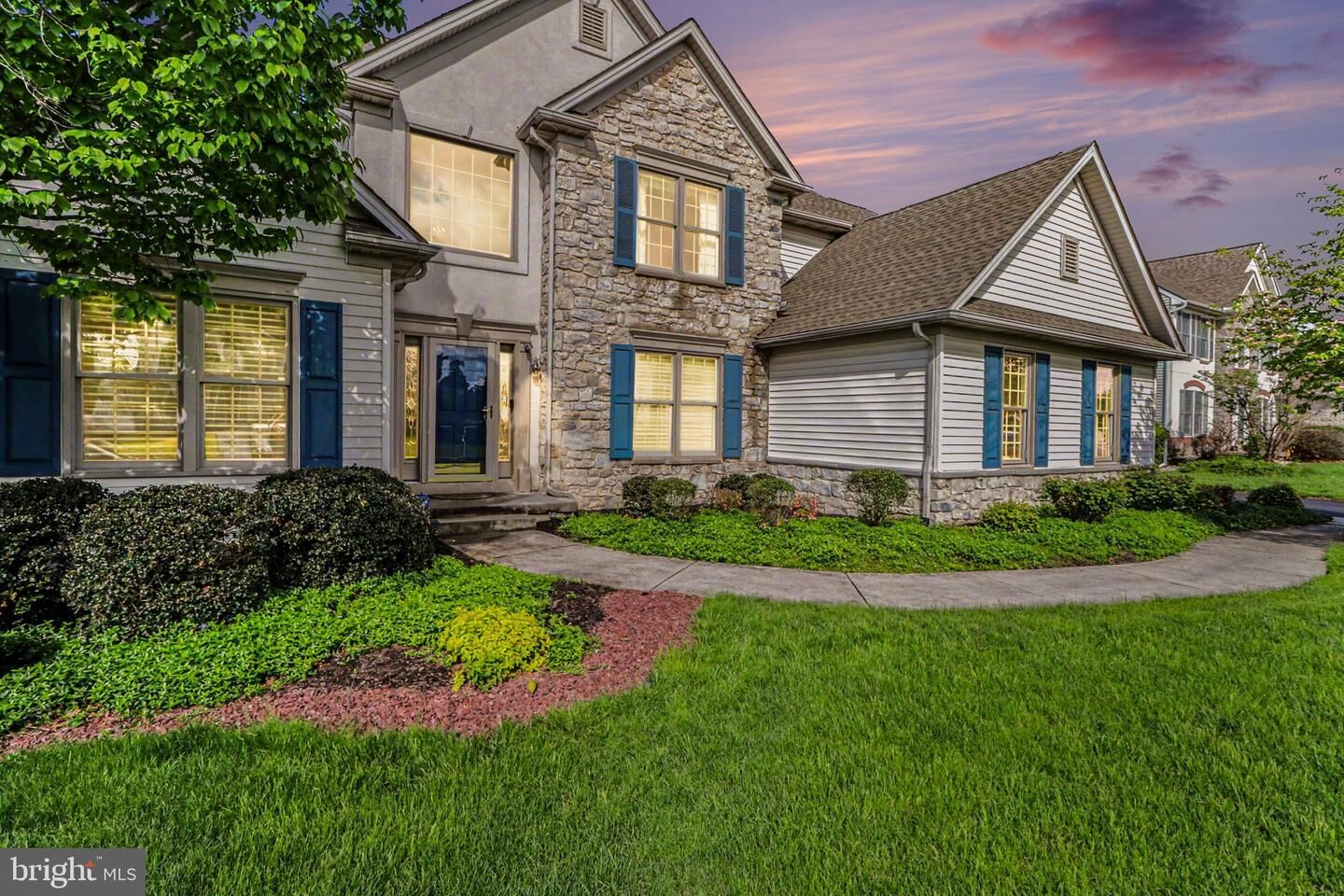 Property Photo:  1103 Wansford Road  PA 17050 