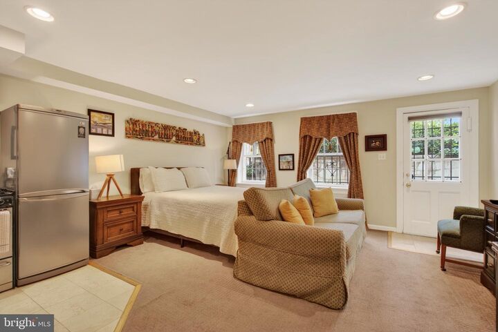Property Photo:  11 2nd Street NE 108  DC 20002 