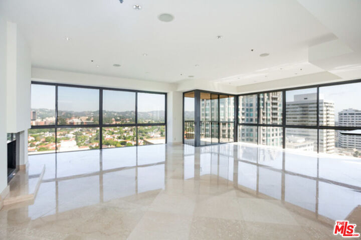 Property Photo:  10750 Wilshire Blvd  CA 90024 