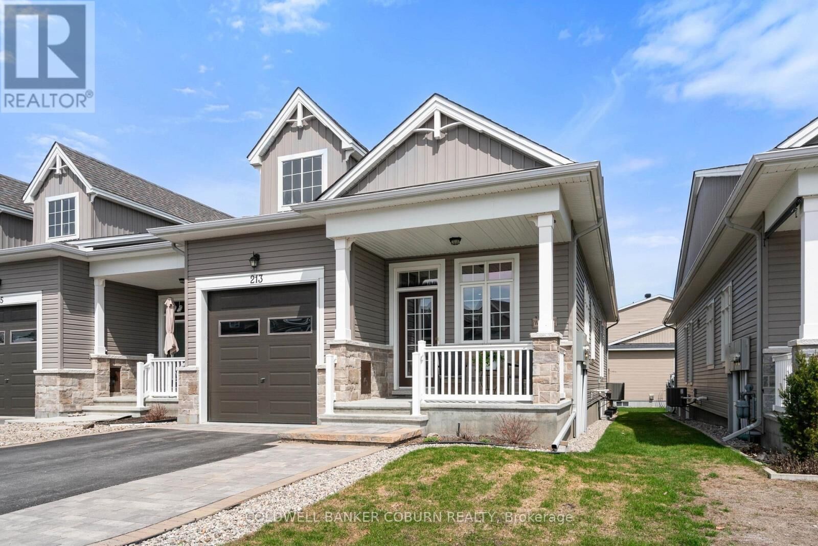 Property Photo:  213 Oxford Street West  ON K0G 1J0 