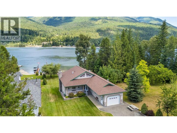 Property Photo: 664 Ainslie Road BC V1L 6P6