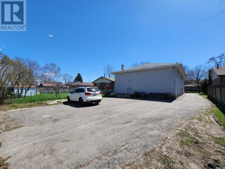 Property Photo: 18 Union Street ON K8P 2B6