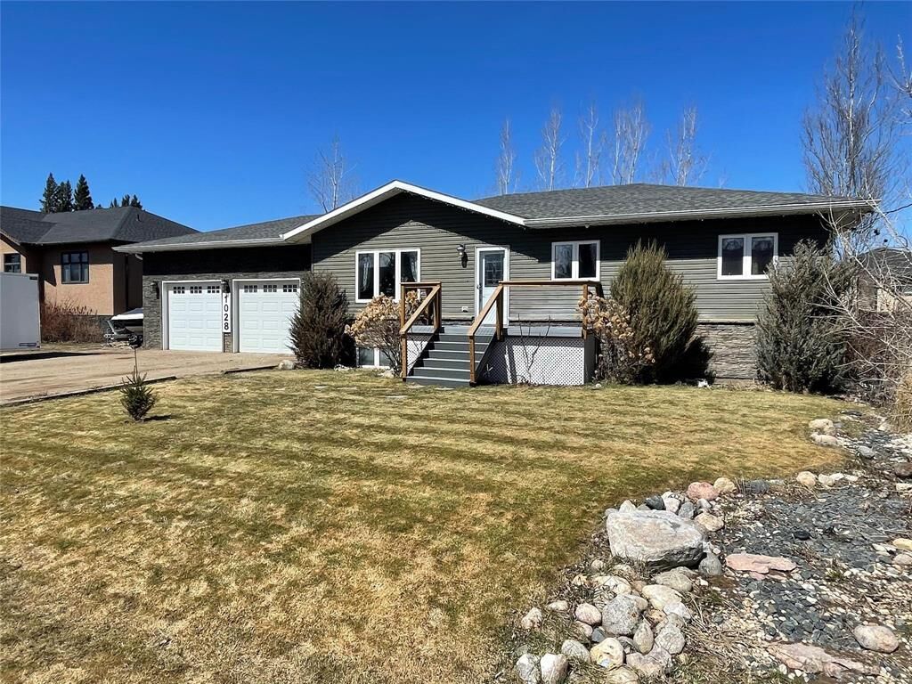 Property Photo:  1028 Hadley Avenue  MB R0K 0H0 