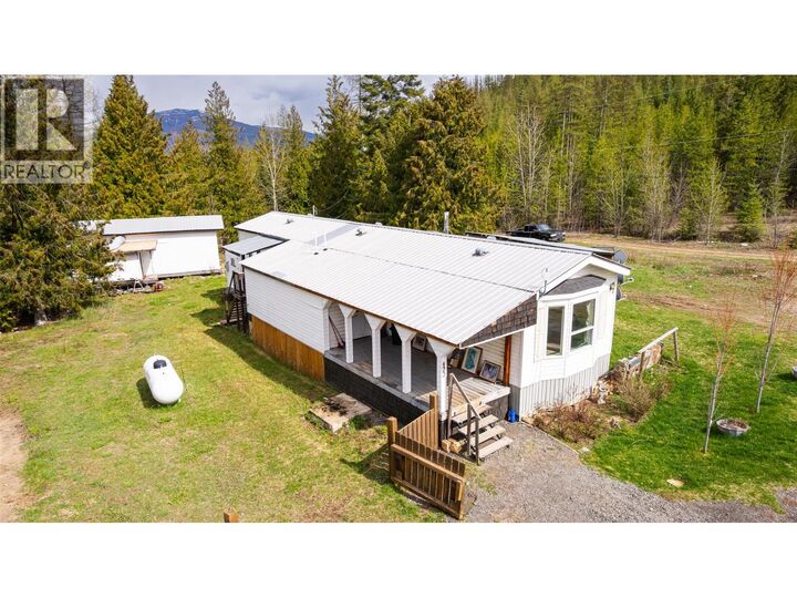 Photo de la propriété:  420 Macleod Street  BC V0B 1W1 