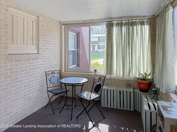 Property Photo:  1915 S West Avenue  MI 49203 