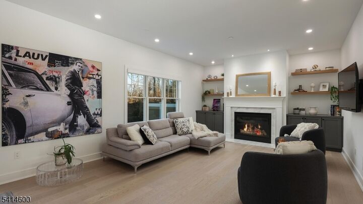 Property Photo:  8 Mikula Way  NJ 07932 