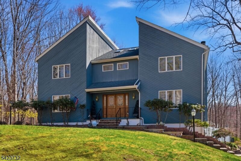 Property Photo:  111 Green Rd  NJ 07871 