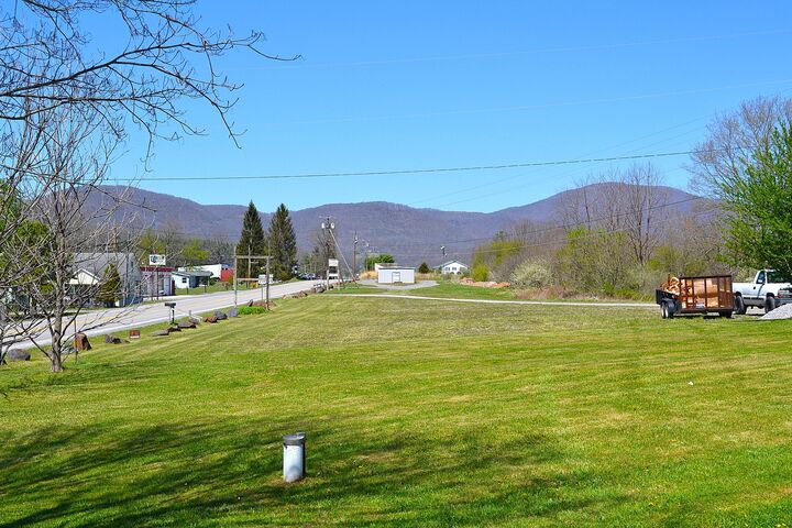 Property Photo:  21124 Seneca Trl  WV 24954 