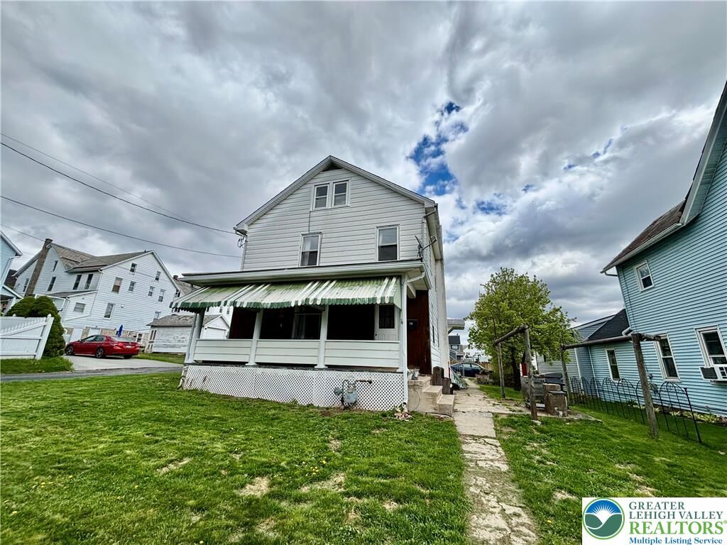 Property Photo:  14 S Lobb Avenue  PA 18072 
