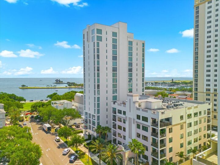 Property Photo:  176 4th Avenue NE 201  FL 33701 