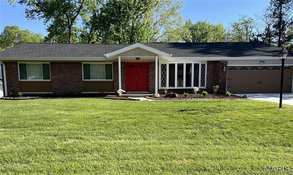 Property Photo:  13028 Ambois Drive  MO 63141 