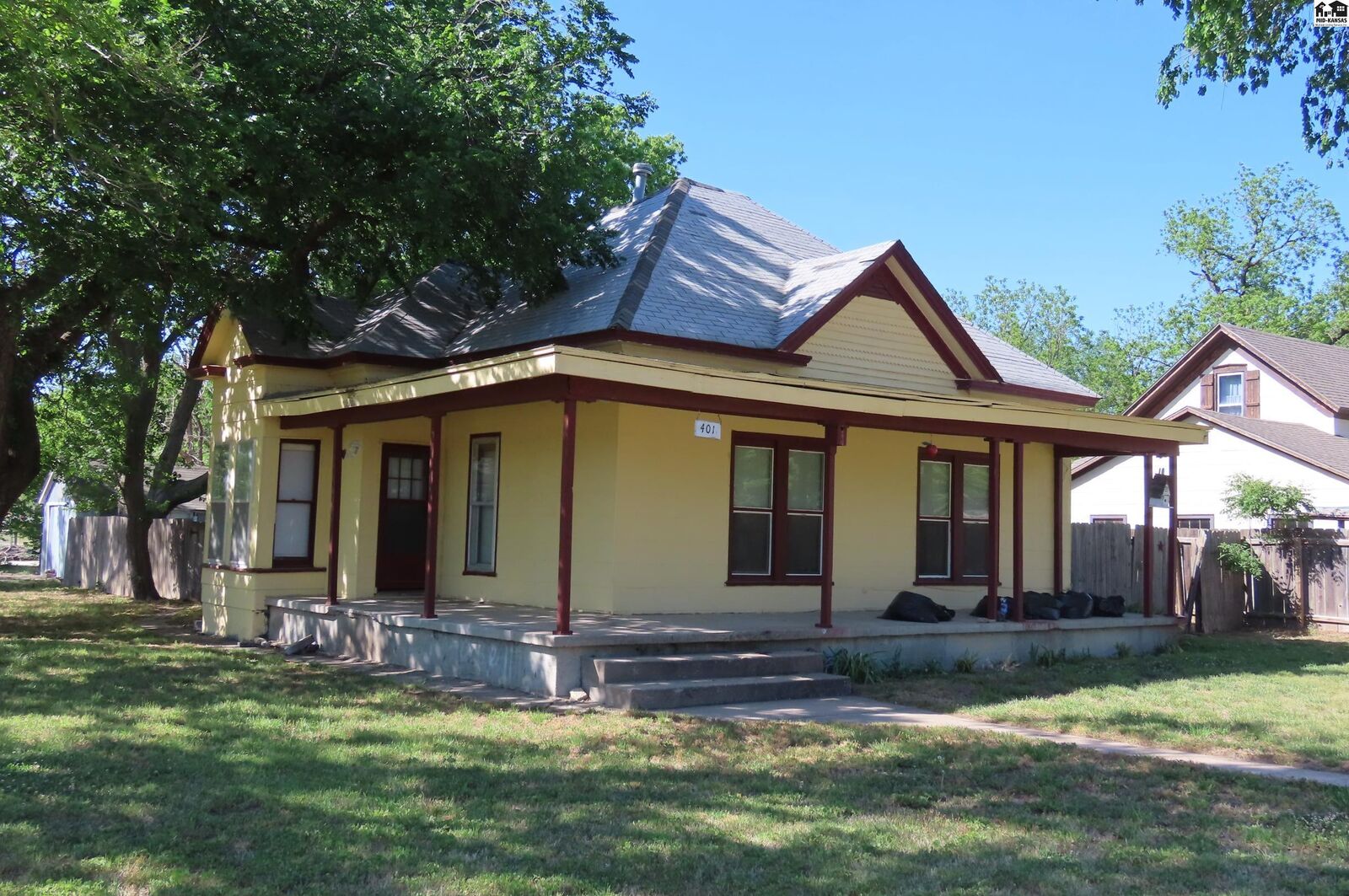 Photo de la propriété:  401 N Burr St  KS 67561 