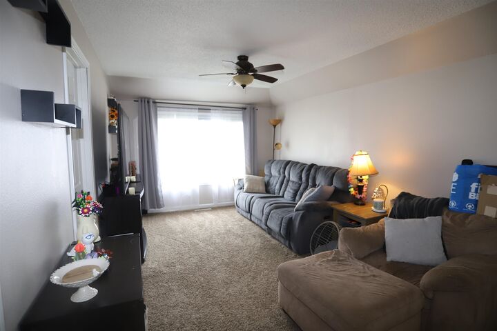 Property Photo:  409 5th St SW  ND 58701 