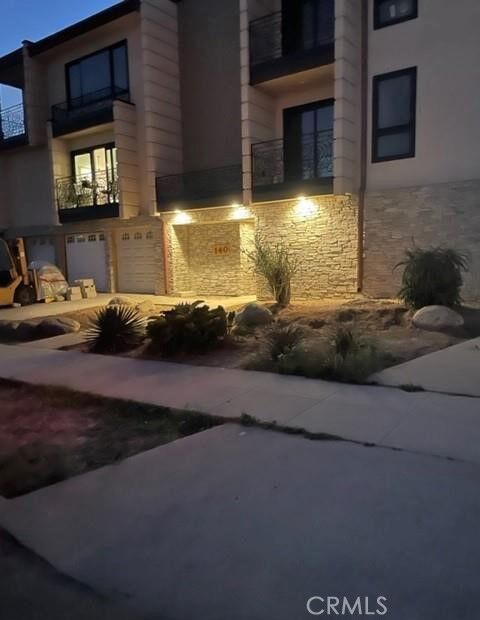 Property Photo:  140 Acacia 3  CA 92008 