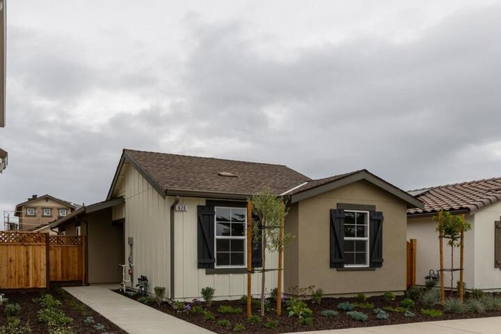 Property Photo:  620 Carmel Avenue  CA 93933 