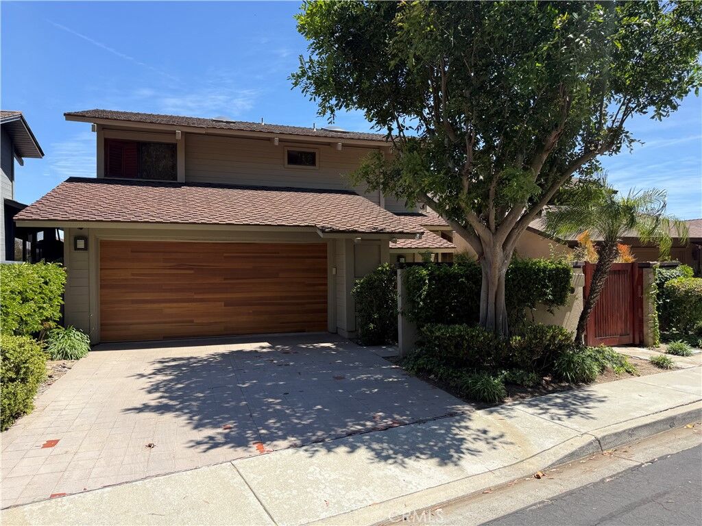 Property Photo:  4 Woodhaven  CA 92677 