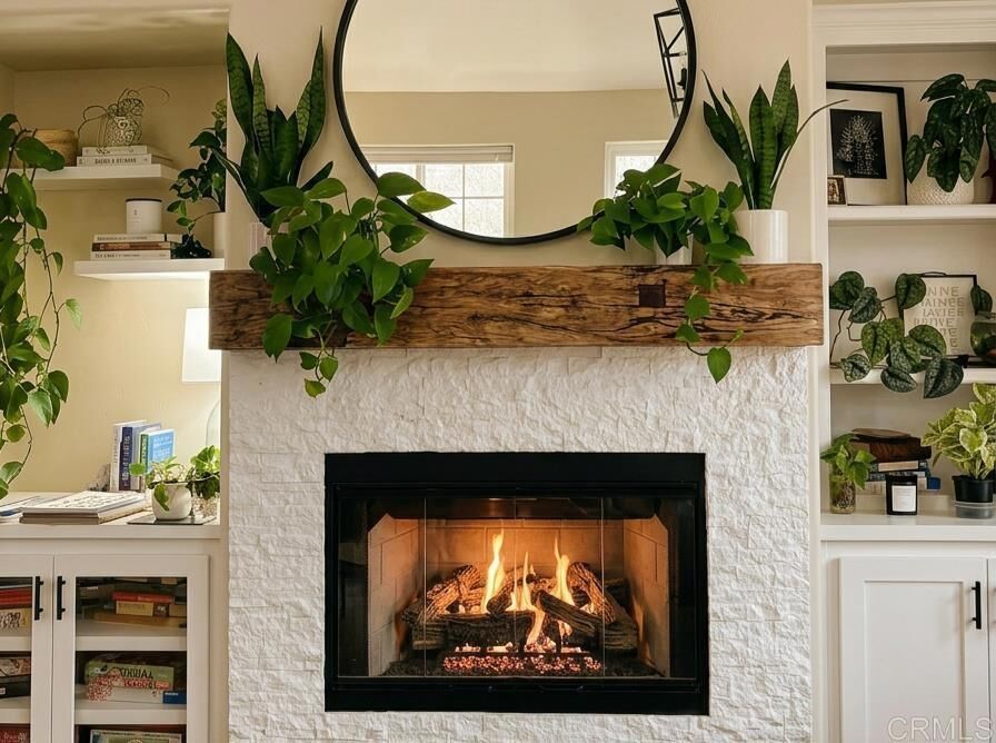 Property Photo:  1147 Hornblend Street  CA 92109 