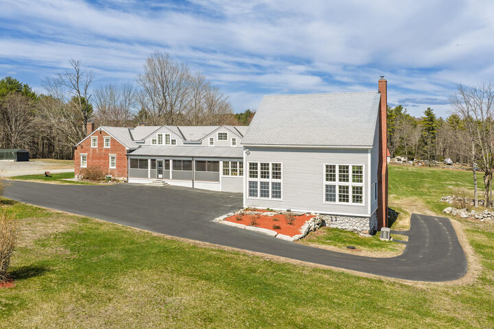 Property Photo:  353 Bell Hill Road  ME 04270 