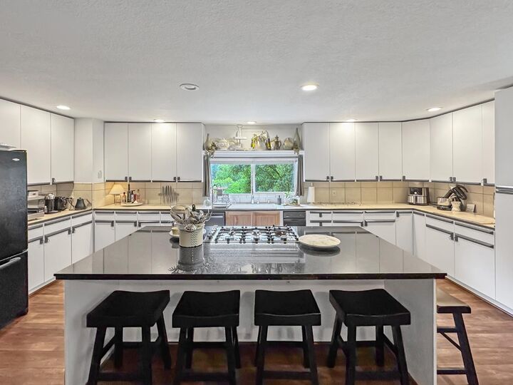 Property Photo:  23602 Acacia Court  CA 95602 
