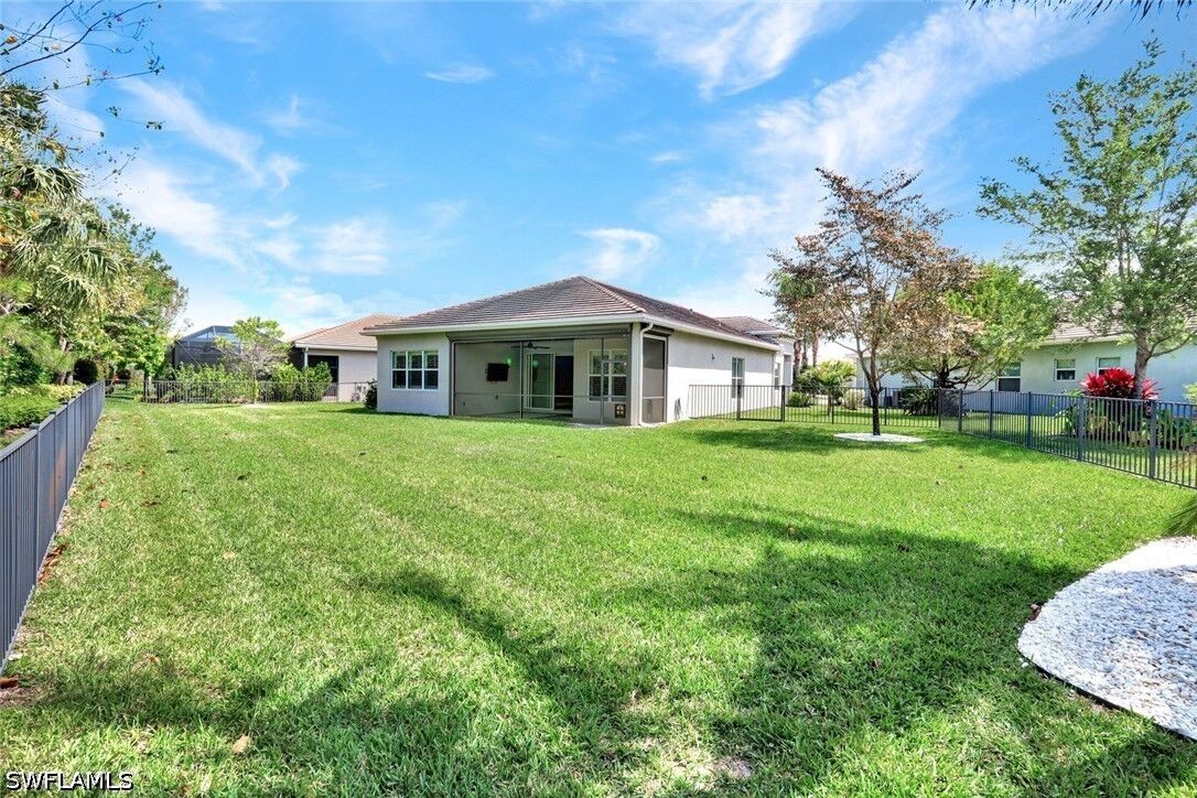 Property Photo:  28685 Montecristo Loop  FL 34135 
