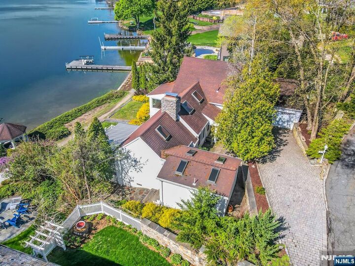 Property Photo:  50 W Shore Trail  NJ 07871 