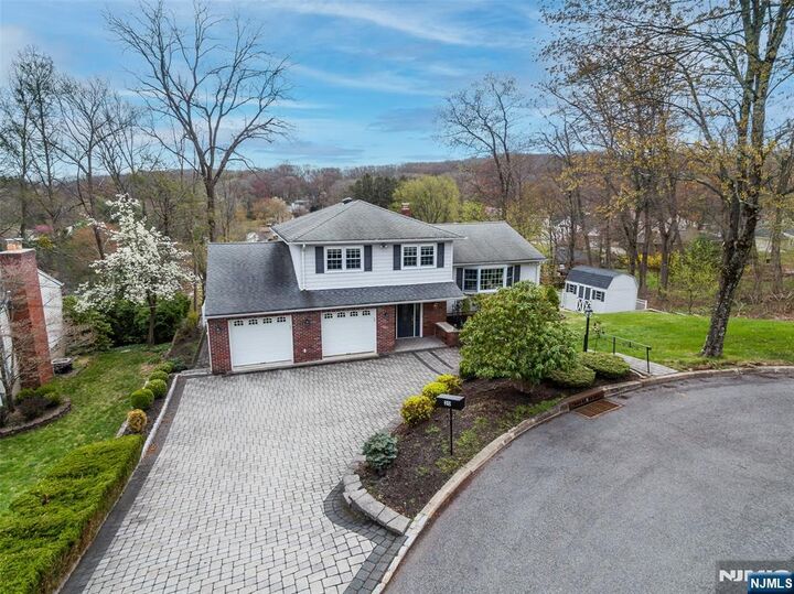 Property Photo:  20 Stony Hill Court  NJ 07405 