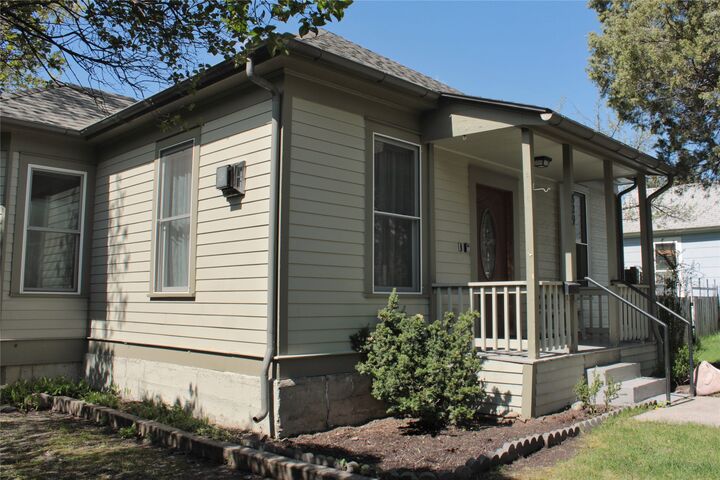 Property Photo:  829 Cherry Street  MT 59802 