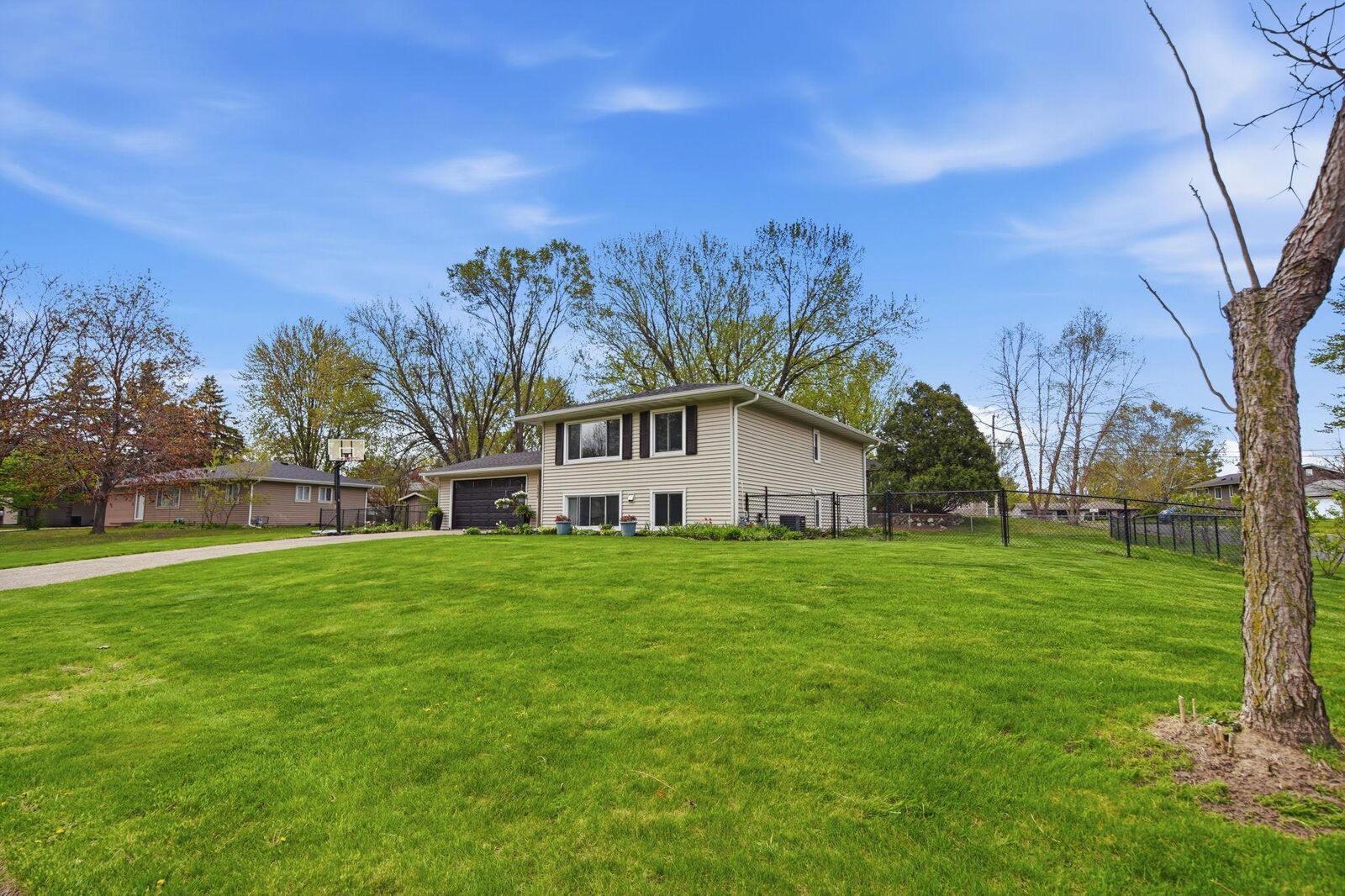 Property Photo:  1778 Gabbro Trail  MN 55122 