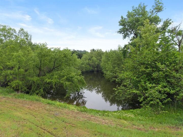 Property Photo:  304 Summerall Lane  TX 75154 