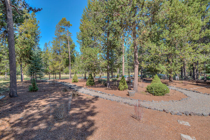 Property Photo:  55877 Wood Duck Drive  OR 97707 