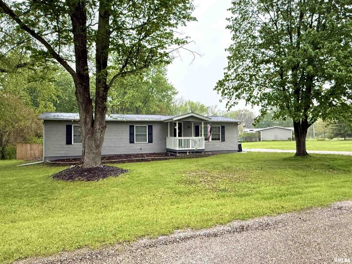 Property Photo:  481 Greenbriar Court  IL 61428 
