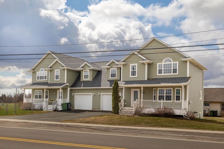 423 Lower Malpeque Road — photo 1