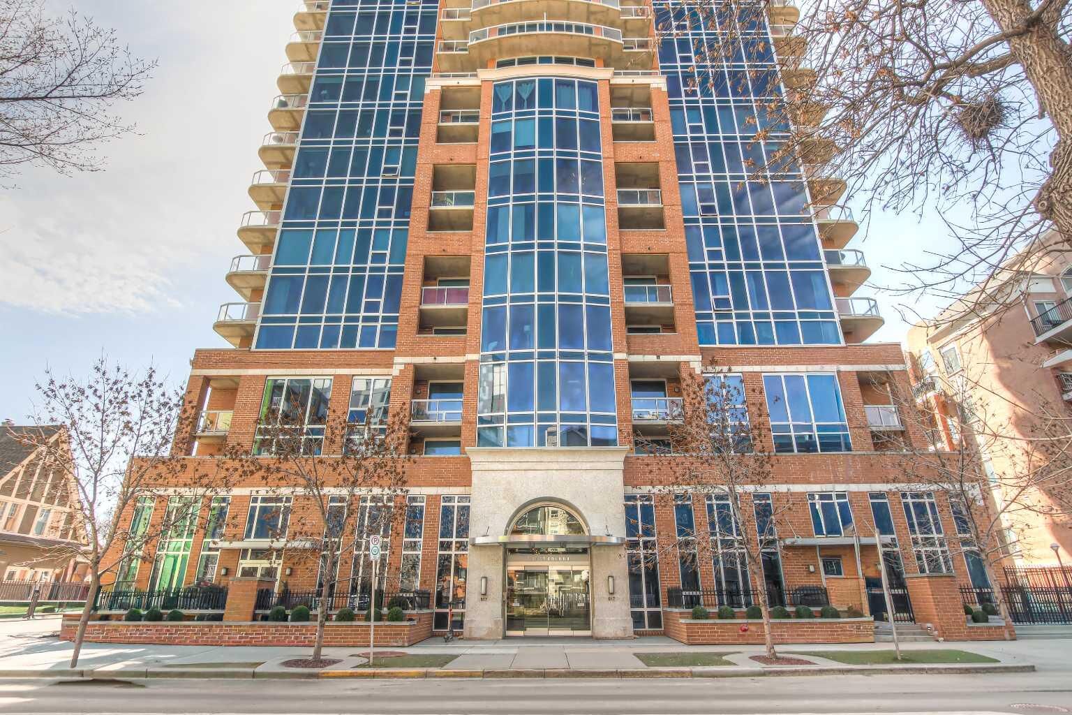 Property Photo: 817 15 Avenue SW 1107 AB T2R 0H8