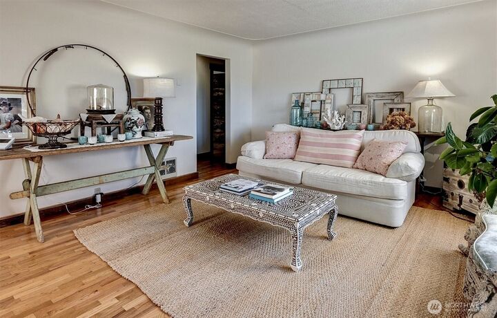 Property Photo:  1646  Road 20  NW  WA 98851 