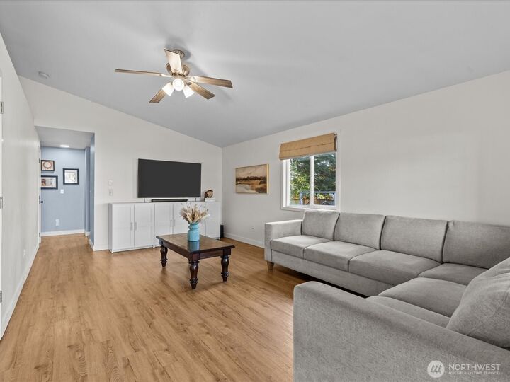Property Photo: 5618 103rd Street NE WA 98270