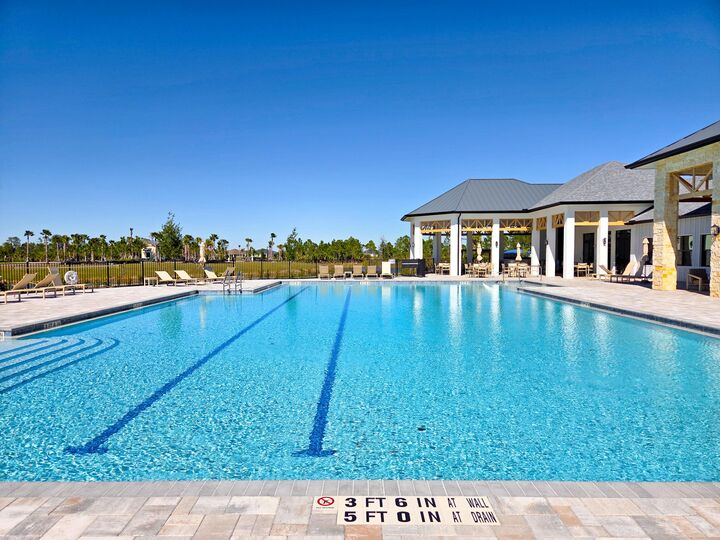 Property Photo:  2322 NW Antarus Dr Drive NW  FL 32907 