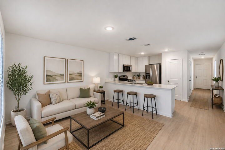 Property Photo:  11938 Spiderwort Rdg  TX 78109 