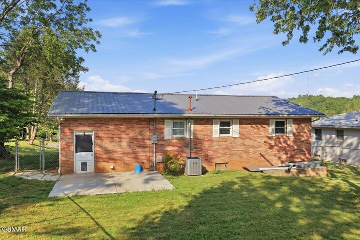 Property Photo:  539 4th Street  TN 37821 