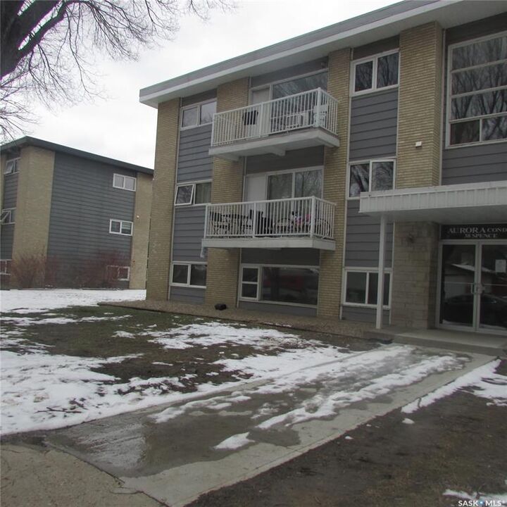 Property Photo: 38 Spence Street 3 SK S4S 4H4