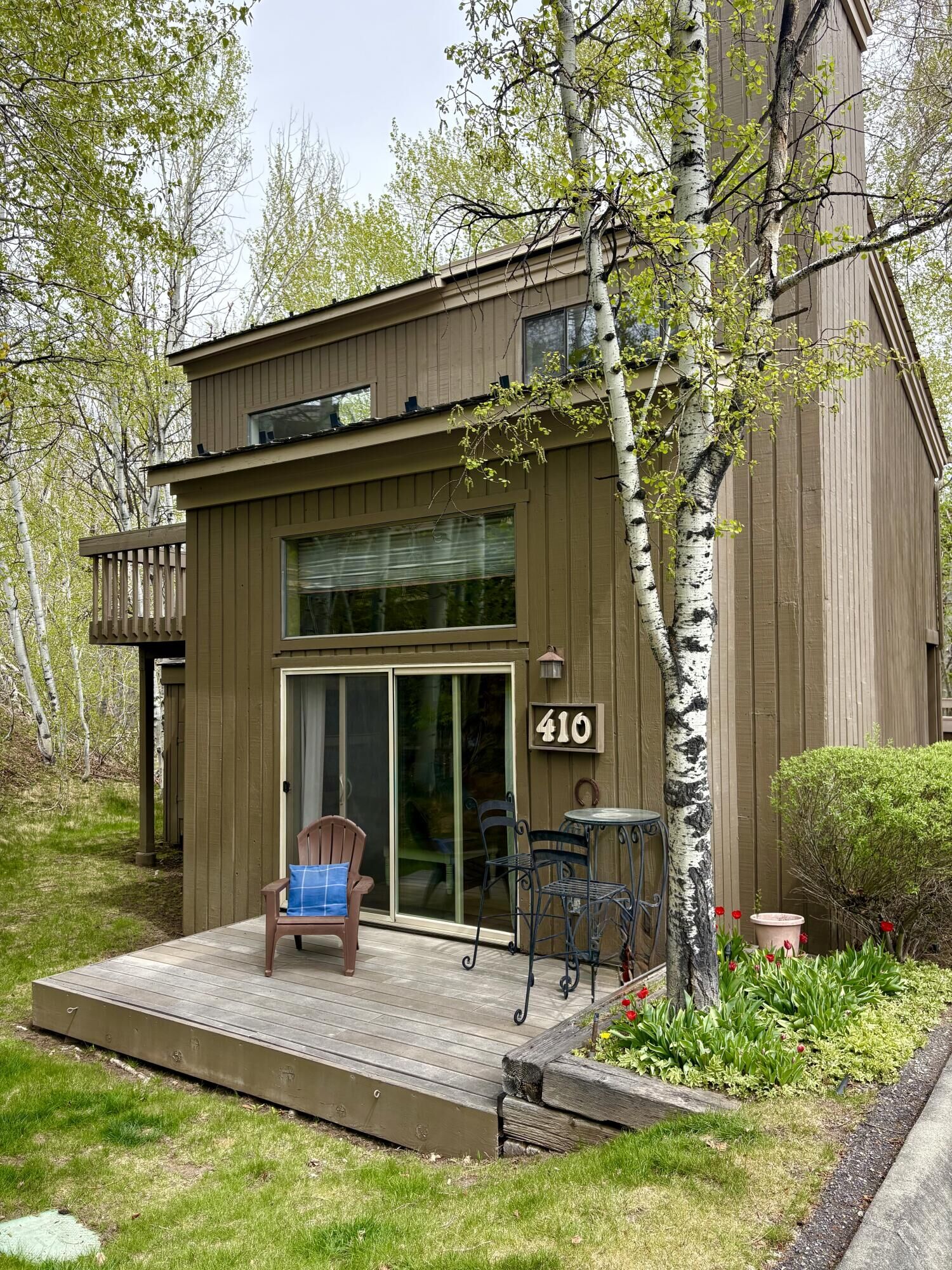 Property Photo:  410 S 2nd Ave S 37  ID 83340 