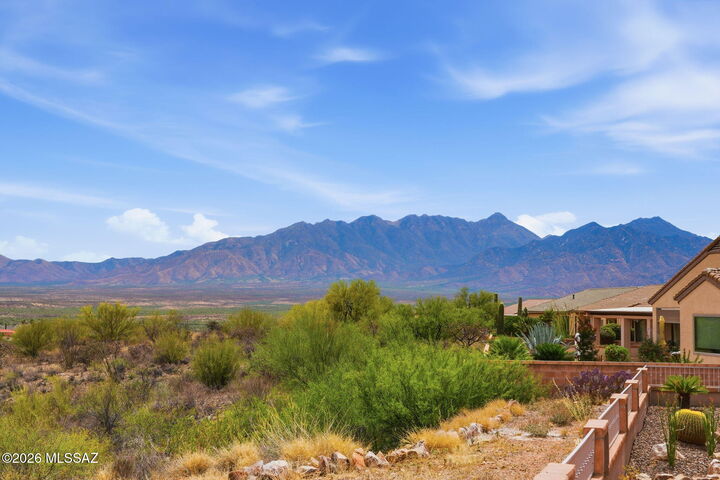 Property Photo:  2156 W Calle Casas Lindas  AZ 85622 