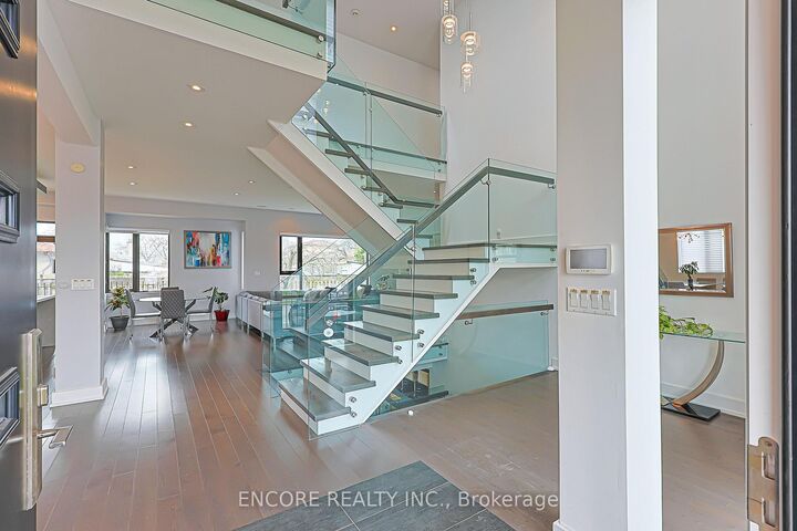 Property Photo: 93 Pleasant View Drive ON M2J 3R2