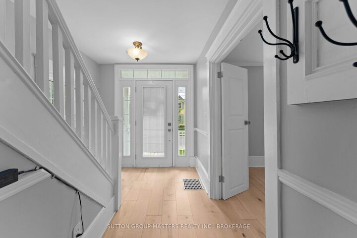 Property Photo:  52 Pembroke Street  ON K7L 4N4 