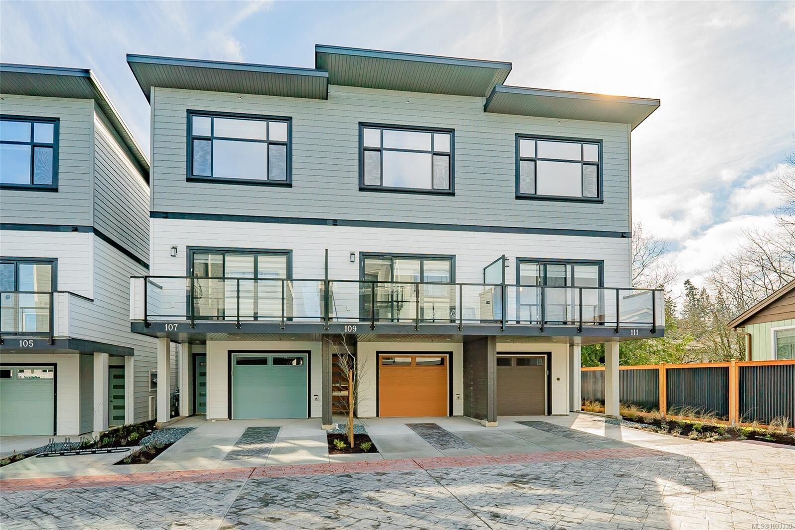 Property Photo:  1615 Northfield Rd 111  BC V9S 5A8 