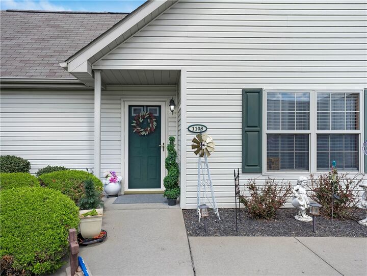 Property Photo:  1108 Timberwood Drive  PA 15010 