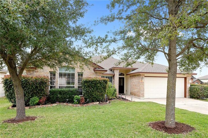 Property Photo:  10717 Kilkee Cove  TX 78717 